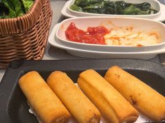 -海底捞火锅(新松江路生日主题店)