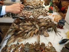 -鲤鱼洲酒店港鲤咖啡厅