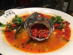 鱼头鱼头-上名堂·鱼头好吃(体育场路店)