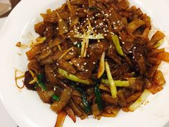 -新大咀港式茶餐厅(宝山万达店)