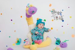 -三只熊儿童摄影(公园店)