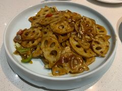 -聚友斋(陶瓷琉璃馆水晶街店)