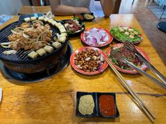 -石记老北京炙子烤肉(松园店)