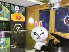 -LINE FRIENDS Garosu-gil Flagship Store