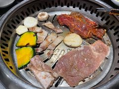-木槿花韩式炭烤·熟成肉工坊(孙文东路店)
