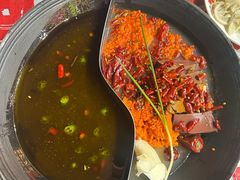 -肖婷姐大铁锅重庆火锅(南湖店)