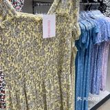 6IXTY8IGHT，一百块在商场买衣服，性价比价格都实惠