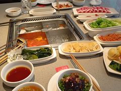 -海底捞火锅(新松江路生日主题店)