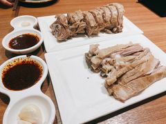 -贯贯吉·清真餐厅(浙江中路店)