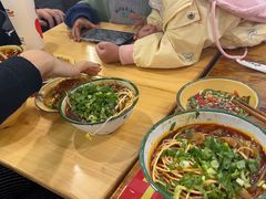 -拈签一笑黄牛肉辣卤串串