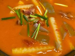 酸汤猪蹄-云之南(八里庄店)
