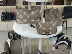-六六奢品·vintage中古·回收二手奢侈品包包手表首饰(环球港店)