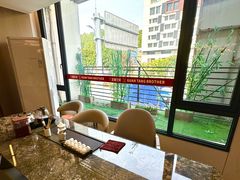 -官塘兄弟·潮汕牛肉店(官塘总店)