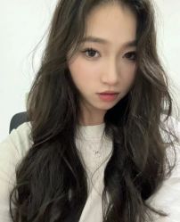 -安蒂护肤造型
