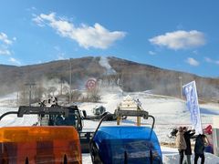 -中旅松花湖滑雪场