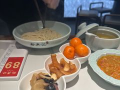 -裕兴记•蟹黄面馆(人民广场店)