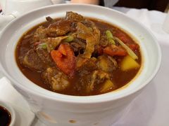 番茄炖牛腩-尚一汤 广东炖汤(金桥国际店)