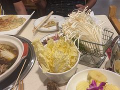 -亮健容天生蚝烧烤自助(交道口直营店)