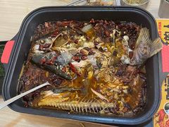 -令狐冲烤鱼·烧菜馆(达明店)