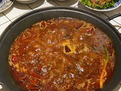 -旧街市鲜货老火锅(大光路店)