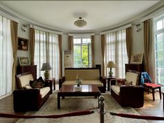 -上海市工艺美术博物馆