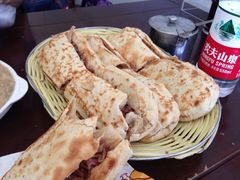 iphone_upload_pic-宝光熏肉鞋底火烧(新街口店)