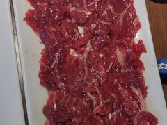 -领鲜潮牛鲜牛羊肉火锅(宏昌店)