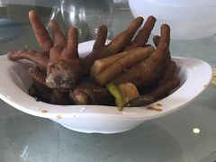 陈醋鸡爪-旋转餐厅