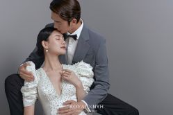 点击看大图 -挪娅婚纱摄影皇家会所