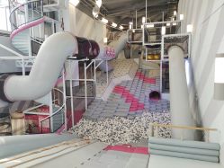 -marspace马斯派超级运动公园(正弘汇店)