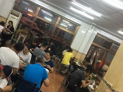 大堂-春雨羊汤店(广开四马路总店)