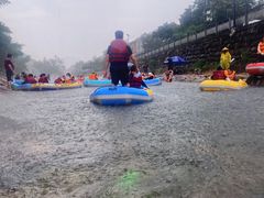 -龙井峡漂流