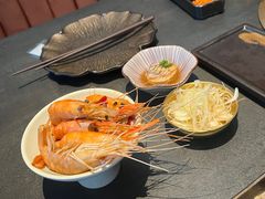 -铭牛烧肉·和牛海鲜自助(高新月牙湖店)
