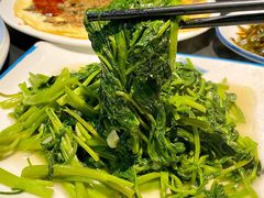 -鑫悦楼煎蟹·16年海鲜大排档