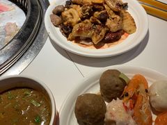 -钱小奴创意自助餐厅·山野黑猪肉畅吃(苏州昆山招商花园城店)
