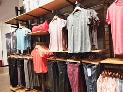 -UNDER ARMOUR(新燕莎奥莱店)