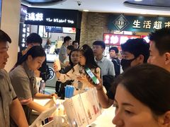 等位区-兰熊鲜奶(西直门凯德mall店)