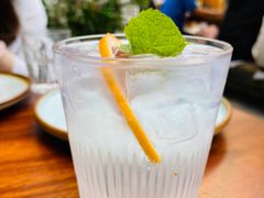 巷贩小酒金汤力-RAC BAR(安福路店)