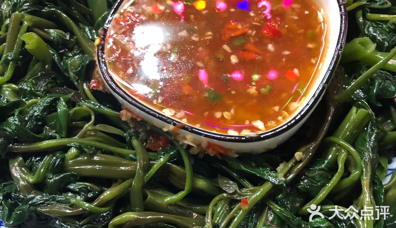 没什么刺，还不错 「豌豆尖酥肉汤」没有豌豆尖了