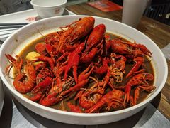 -龙巢盱眙龙虾·牛蛙·烧烤宵夜(八卦岭店)