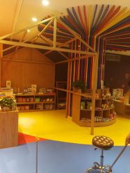 -Mini Me儿童美发王国(友好时尚购物城店)