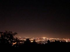 -鬼笑石后山停车场