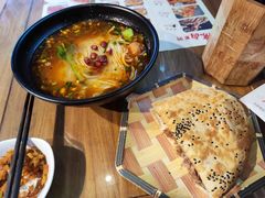 -元志初腊汁肉夹馍(钟楼粉巷店)