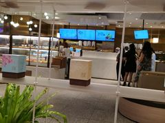 -奈雪的茶(湖滨银泰in77C区PRO店)