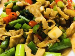 -自贡盐帮菜·玩辣餐厅(樱花园西街店)