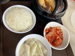 -皇室宴会厅(香港迪士尼乐园)