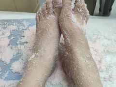 -郑远元专业修脚房(莘朱路店)