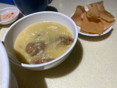 窝蛋牛肉粥-龙记烧腊茶餐厅(常德路店)