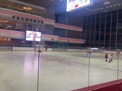 -冠军冰场CHAMPION RINK(凯德广场店)