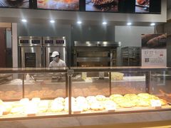 面包甜点陈列柜-木子木水日式烫面包(杭州首店)